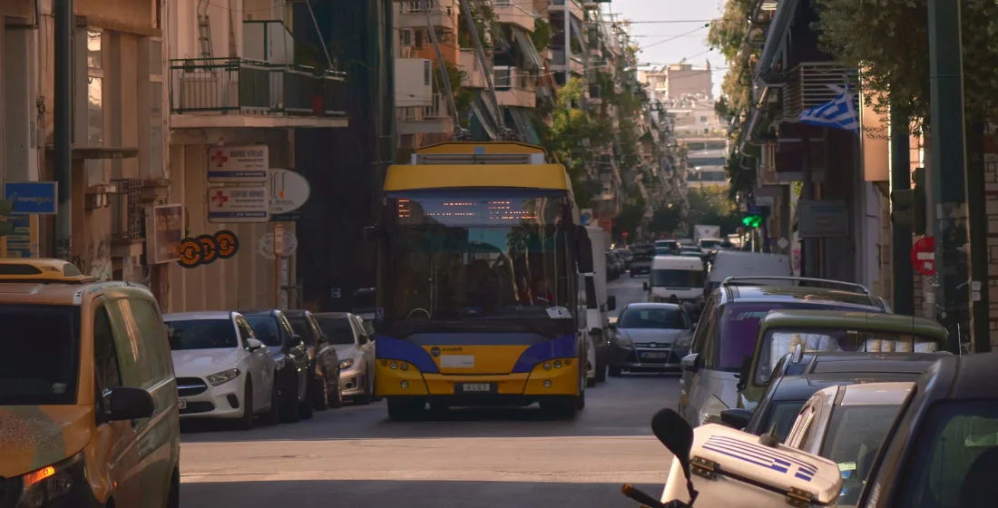 the bus system in athens