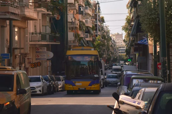 getting around athens by bus